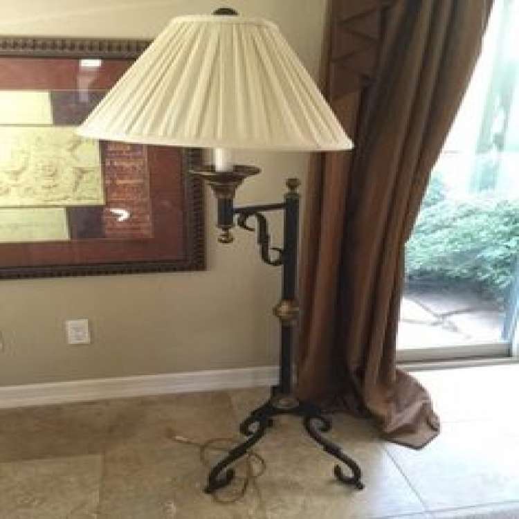 Wrought Iron Floor Lamps Best Of Nice Vintage Brass Floor Lamp It Does Show some Wear but An